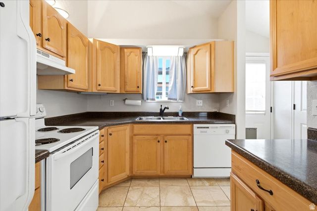 2324 W 4175 S, Taylorsville, UT 84129