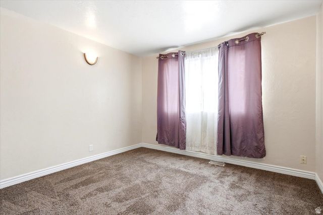 2324 W 4175 S, Taylorsville, UT 84129