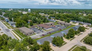 1000 S WILLIAMS ST, Moberly, MO 65270