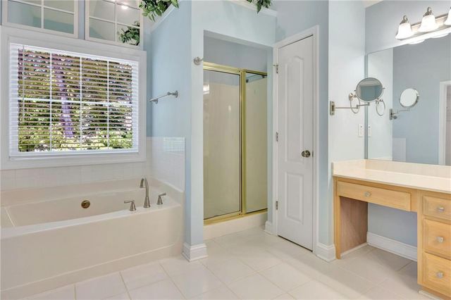 122 Grandiflora Drive, Mcdonough, GA 30253