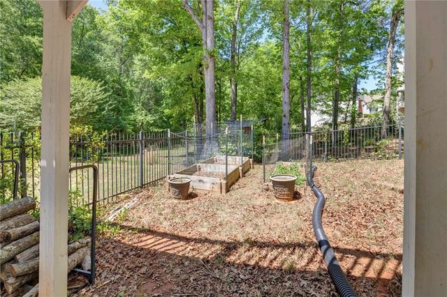 122 Grandiflora Drive, Mcdonough, GA 30253
