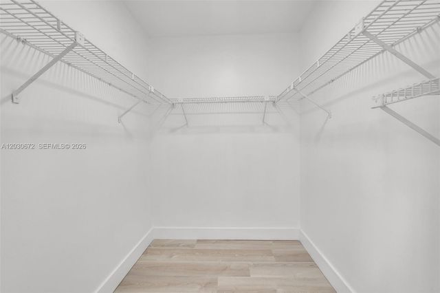 9340 NW 32nd St, Sunrise, FL 33351