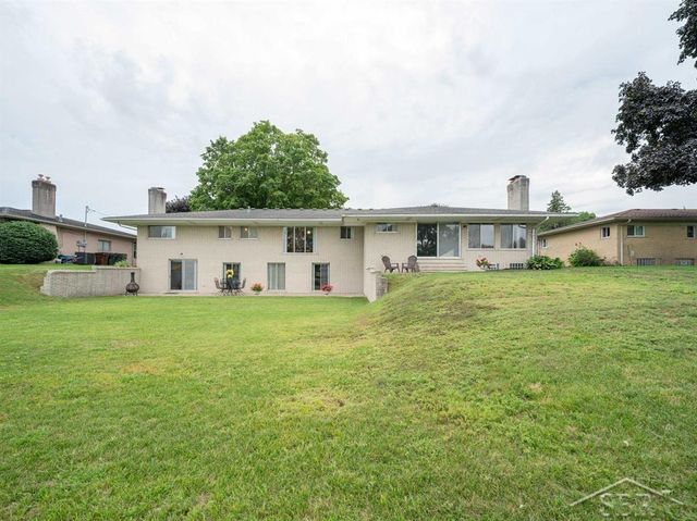 5171 Lorin Drive, Shelby Twp, MI 48316