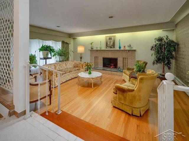 5171 Lorin Drive, Shelby Twp, MI 48316