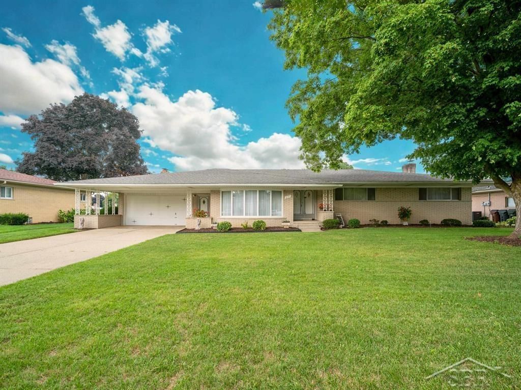 5171 Lorin Drive, Shelby Twp, MI 48316