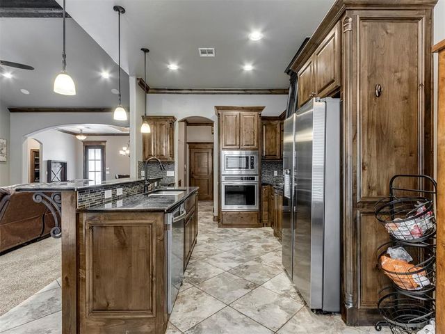 13213 NW 5th Street, Yukon, OK 73099
