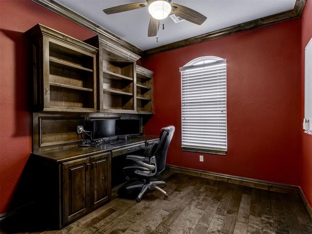 13213 NW 5th Street, Yukon, OK 73099