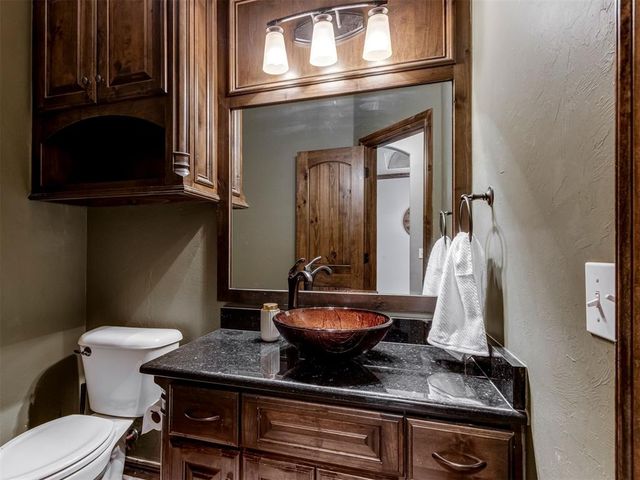 13213 NW 5th Street, Yukon, OK 73099