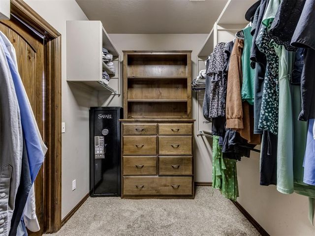 13213 NW 5th Street, Yukon, OK 73099