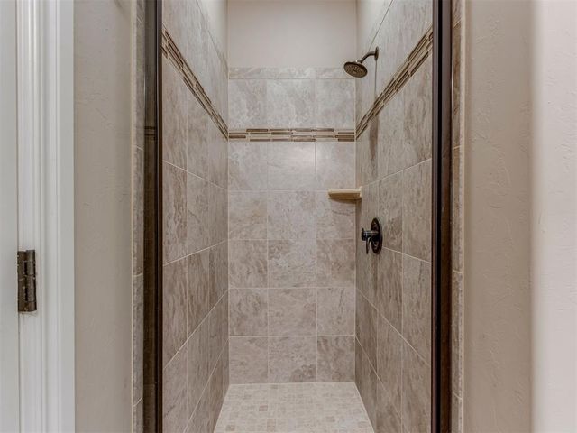 13213 NW 5th Street, Yukon, OK 73099