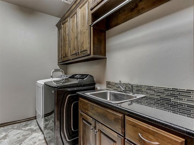 13213 NW 5th Street, Yukon, OK 73099