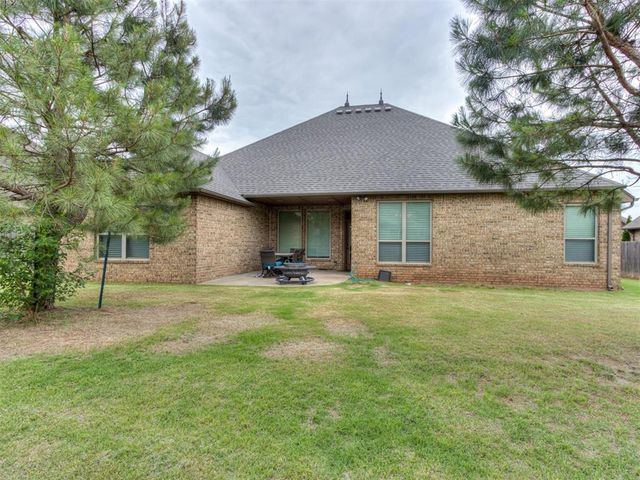 13213 NW 5th Street, Yukon, OK 73099