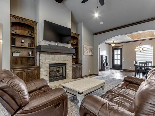 13213 NW 5th Street, Yukon, OK 73099