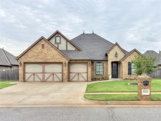 13213 NW 5th Street, Yukon, OK 73099