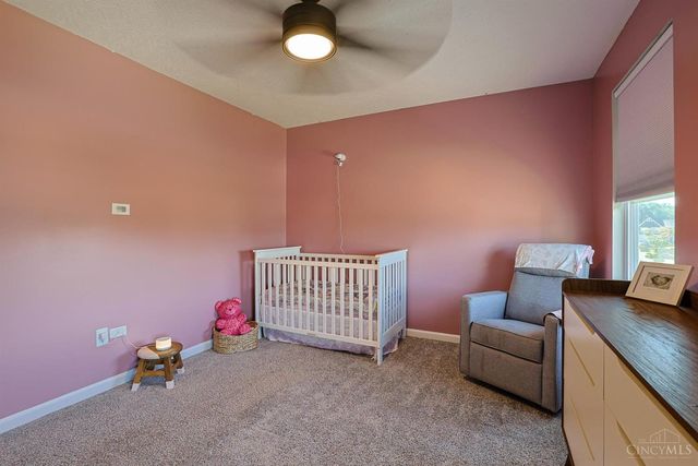 1502 Knightsbridge Court, Carlisle, OH 45005