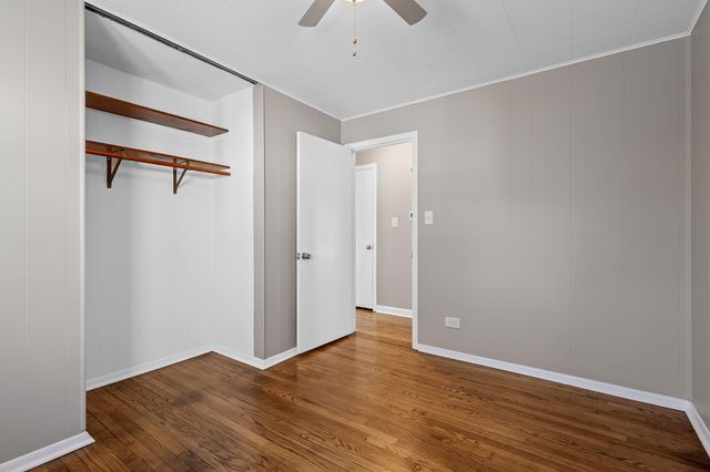 8941 Ohio Place, Highland, IN 46322