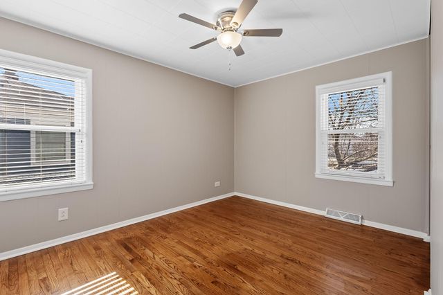 8941 Ohio Place, Highland, IN 46322