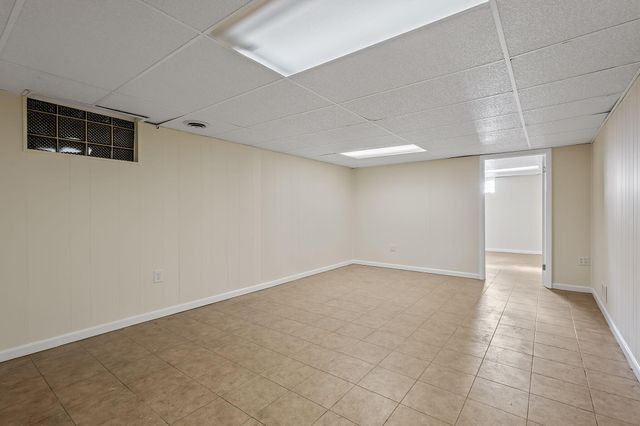 8941 Ohio Place, Highland, IN 46322