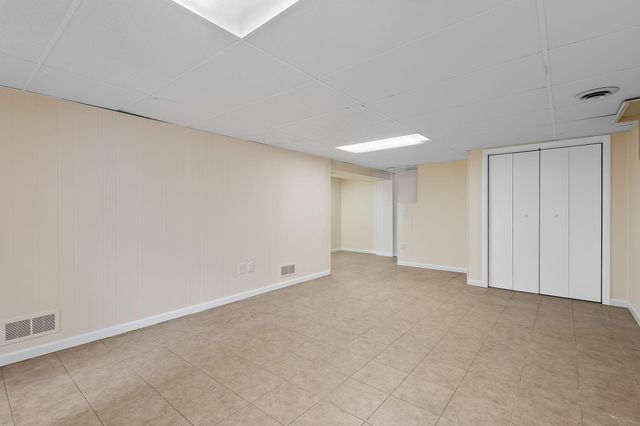 8941 Ohio Place, Highland, IN 46322