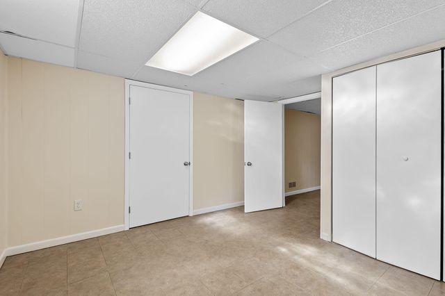 8941 Ohio Place, Highland, IN 46322