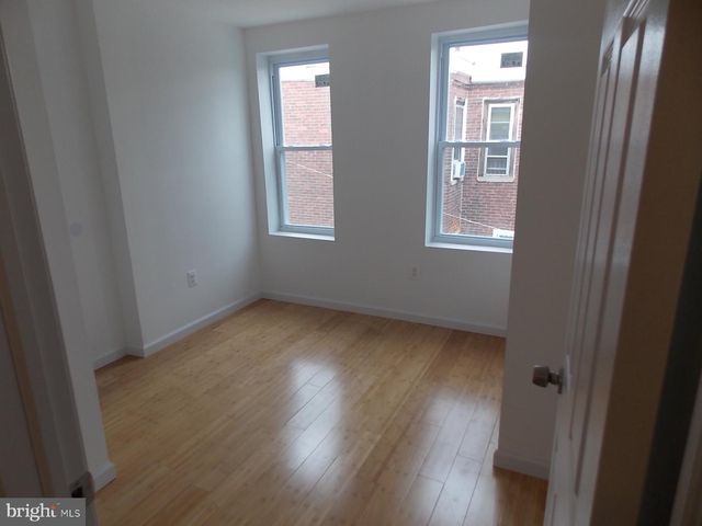 835 N 39TH ST, Philadelphia, PA 19104