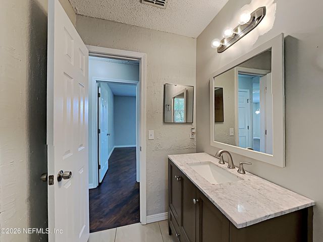 589 WILLIAM ELLERY Street, Orange Park, FL 32073