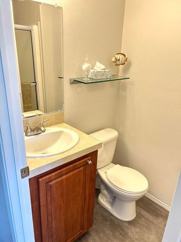 613 Jasmine Lane, Deerfield Beach, FL 33442