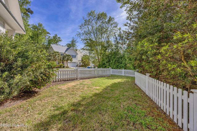 6110 Shinnwood Road, Wilmington, NC 28409