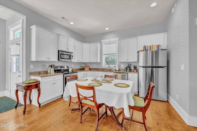 6110 Shinnwood Road, Wilmington, NC 28409