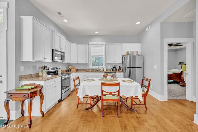 6110 Shinnwood Road, Wilmington, NC 28409