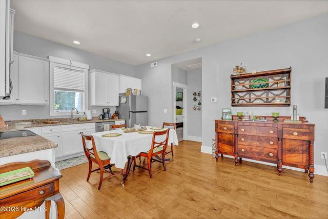 6110 Shinnwood Road, Wilmington, NC 28409