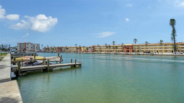 9034 MIDNIGHT PASS ROAD 6, Sarasota, FL 34242