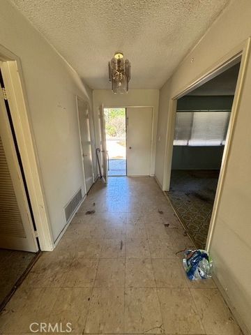 23422 Justice, West Hills, CA 91304