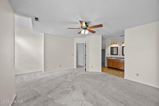 123 W Victoria Court F, Greenville, NC 27834