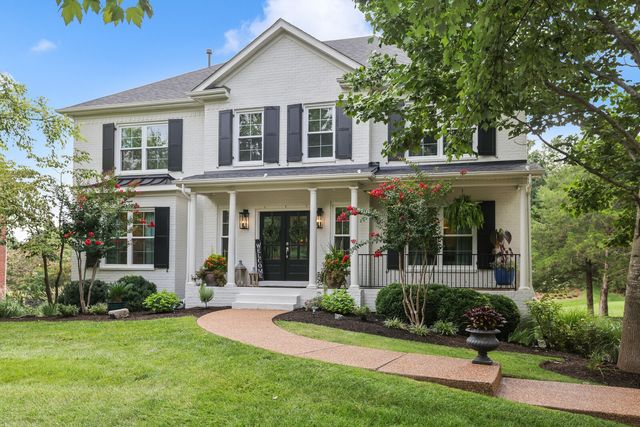 2020 Valley Brook Dr, Brentwood, TN 37027