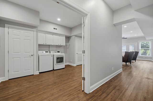 2020 Valley Brook Dr, Brentwood, TN 37027