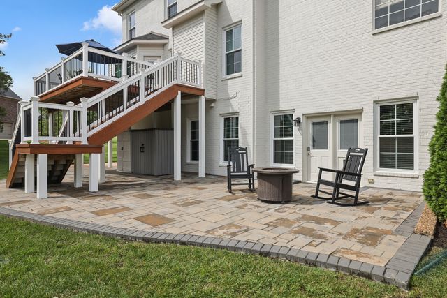 2020 Valley Brook Dr, Brentwood, TN 37027