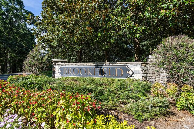2020 Valley Brook Dr, Brentwood, TN 37027