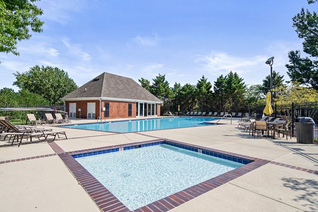 2020 Valley Brook Dr, Brentwood, TN 37027