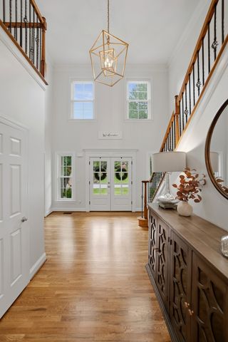2020 Valley Brook Dr, Brentwood, TN 37027