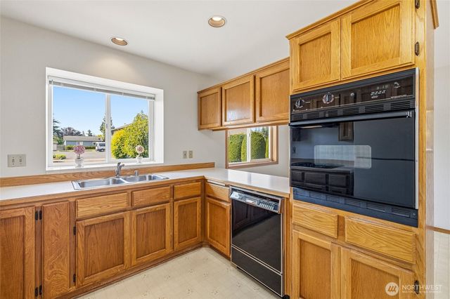 358 Cedar Drive, Lynden, WA 98264