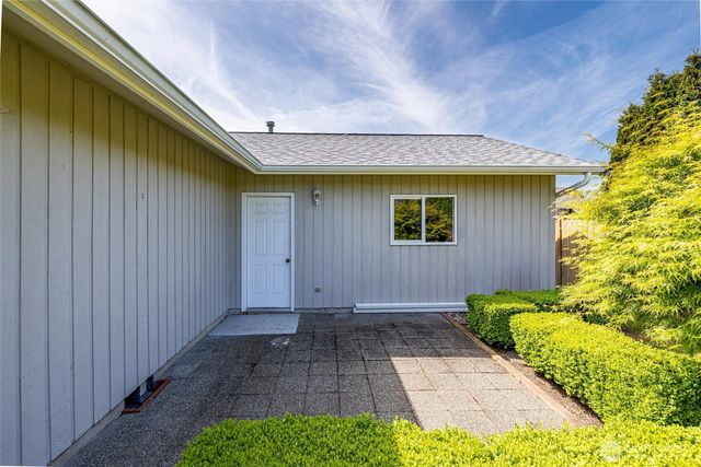 358 Cedar Drive, Lynden, WA 98264