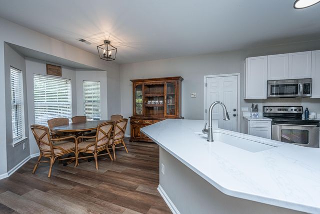 763 Bent Hickory Road, Charleston, SC 29414