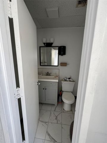 4234 162 Street 200, Flushing, NY 11358