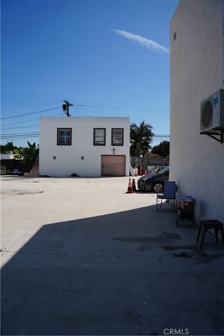 7500 S Western Ave, Los Angeles, CA 90047