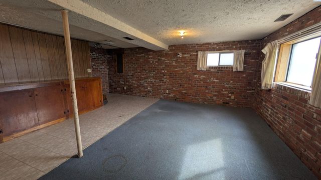 321 NW Cleveland St, Pullman, WA 99163