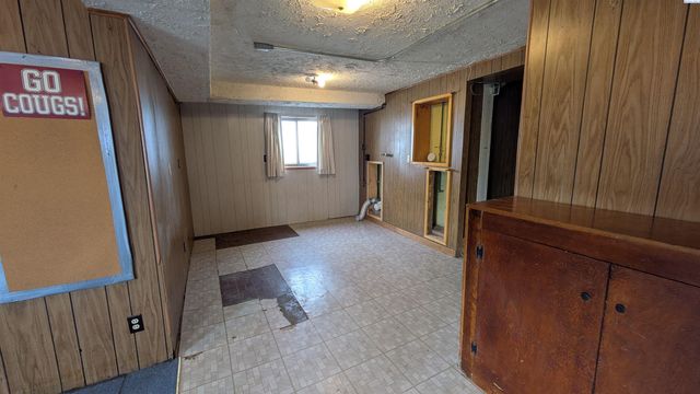 321 NW Cleveland St, Pullman, WA 99163