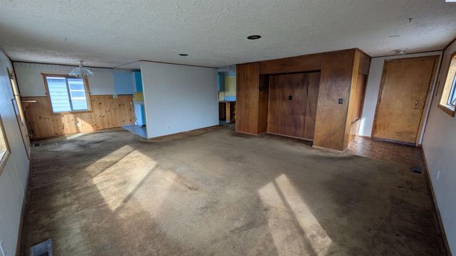 321 NW Cleveland St, Pullman, WA 99163