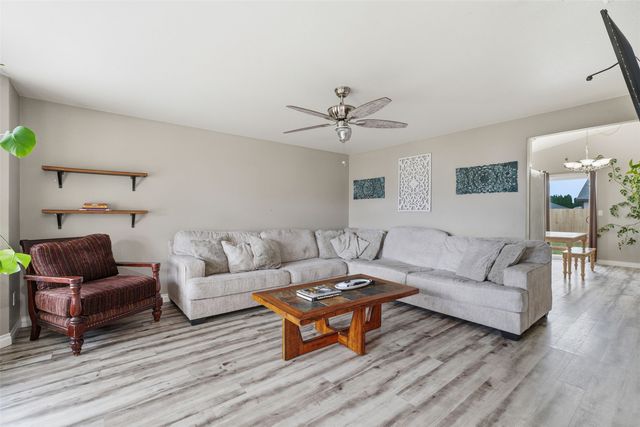 9316 Mustang Drive, Pasco, WA 99301