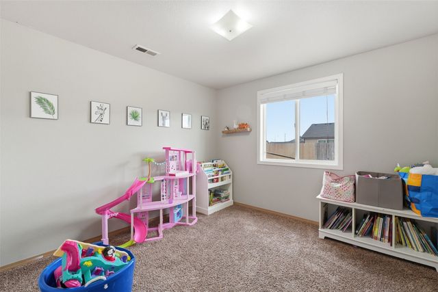 9316 Mustang Drive, Pasco, WA 99301